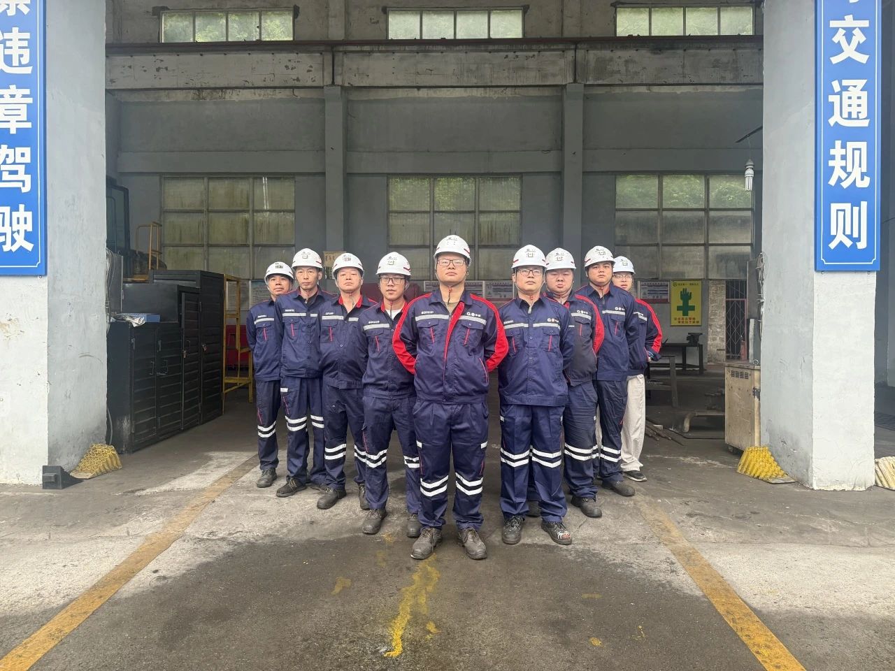 北港榜样 | 用匠心点亮先锋之路 ——北部湾港集团旗下这个汽车队维修班荣获“广西工人先锋号”